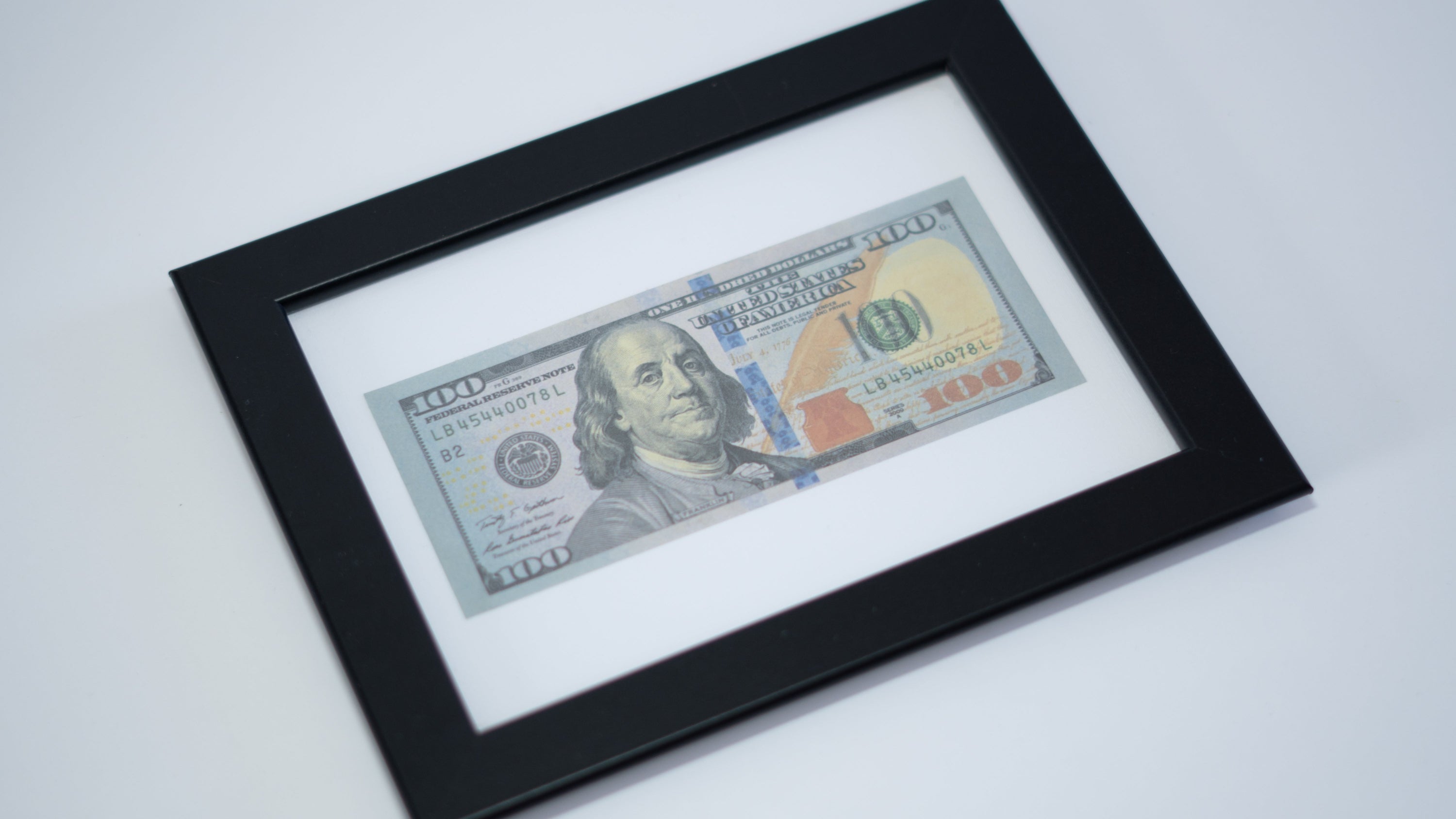 Empieza con $100